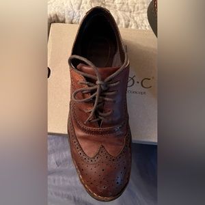 B.O.C. Earnshaw Rust casual wingtip in good used condition 10.5 M/W EU 44.5